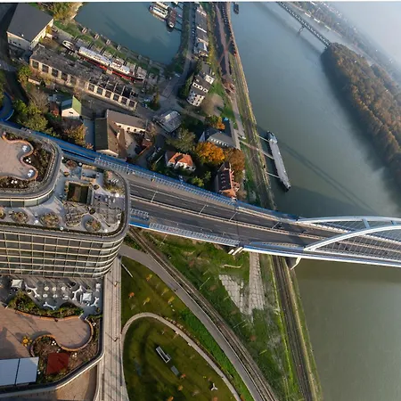 Highest In Slovakia 34th Floor Eurovea Tower *